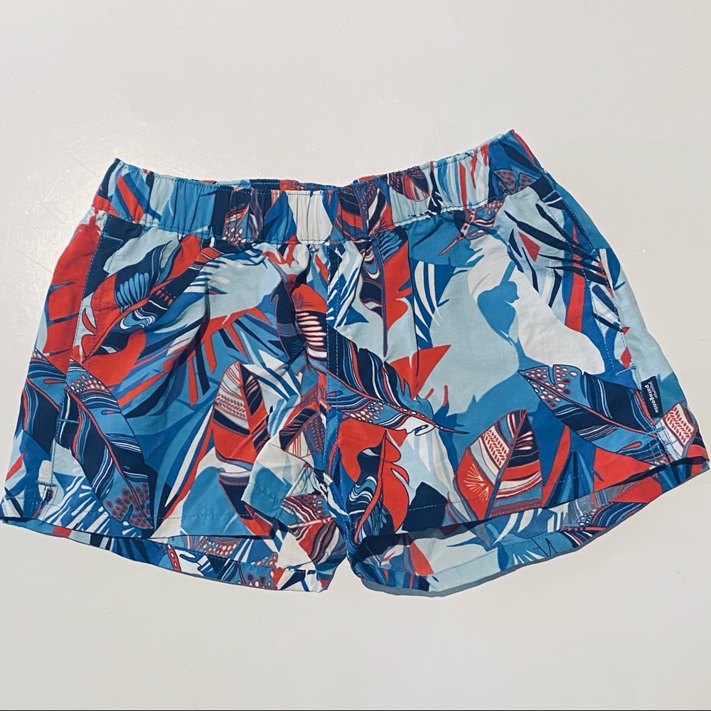Patagonia Barely Baggies Shorts. Size XS 🌴
